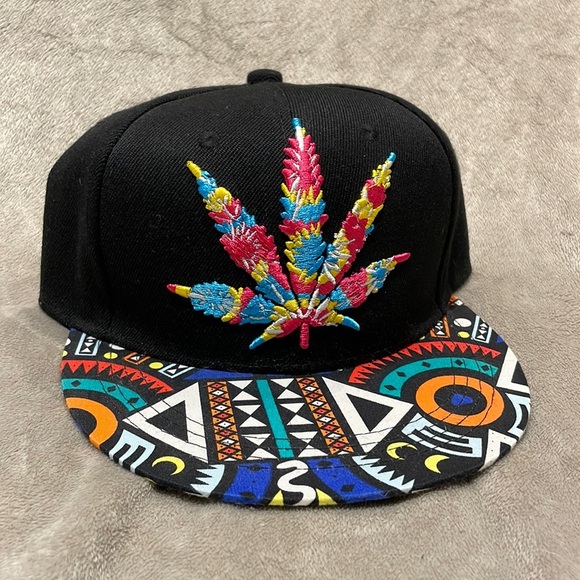 *NEW* Snapback Hat - Picture 1 of 3